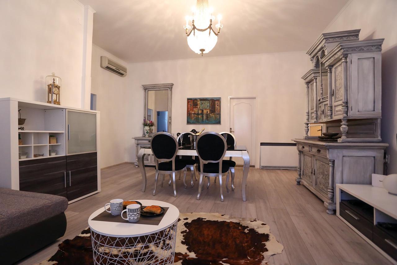 Apartment Papalic Palace Split Eksteriør billede